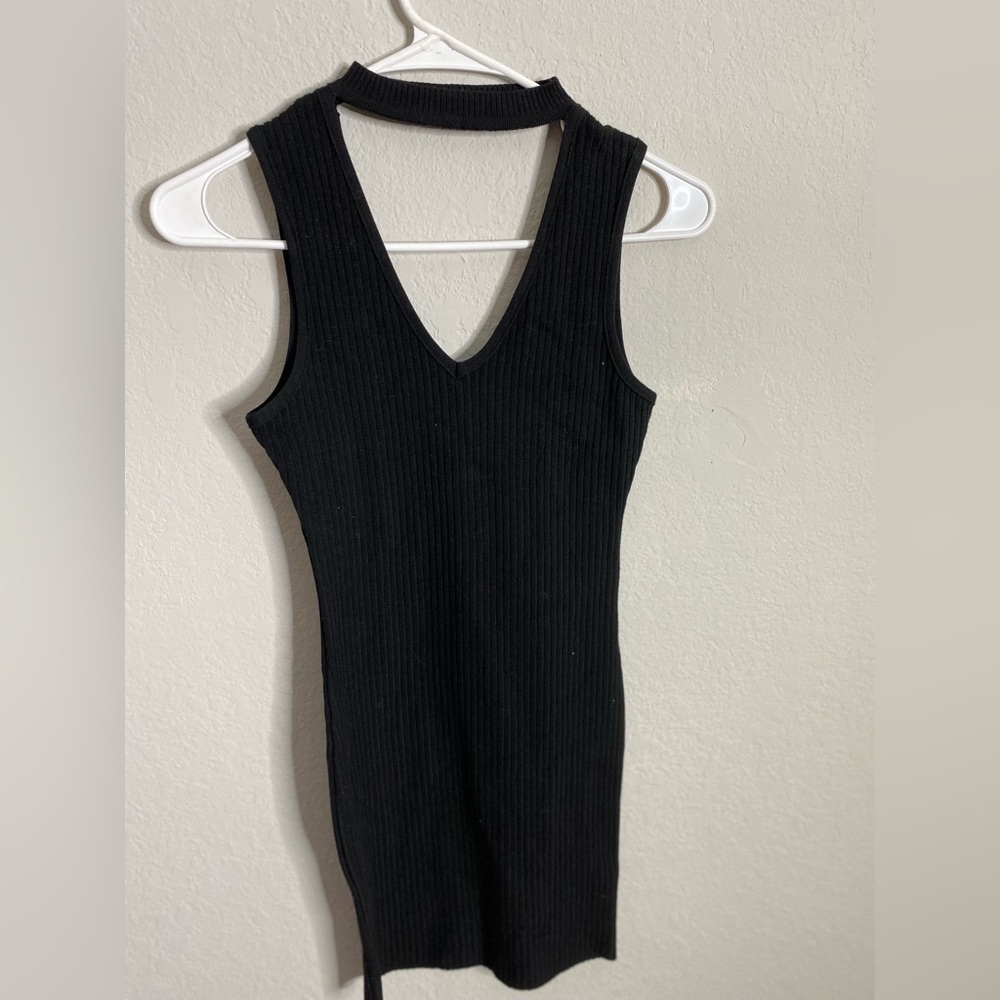Little Black Dress - Picture 4 of 5